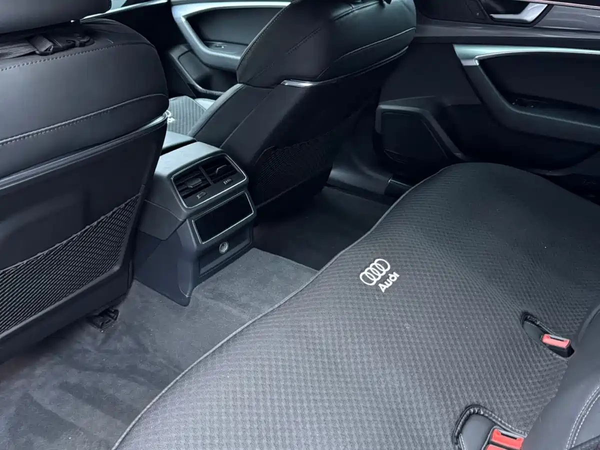 Audi A6L 2020 45 TFSI quattro Premium Dynamic фото 7