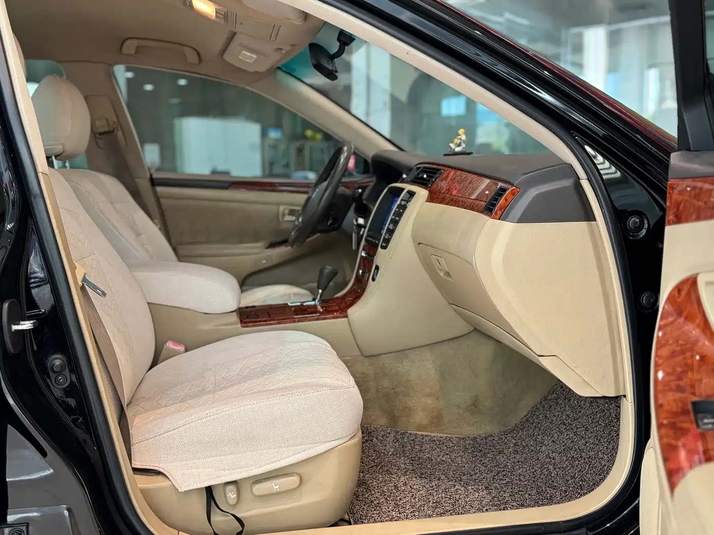 Toyota Crown 2007 2006 2.5L Royal Leather Edition