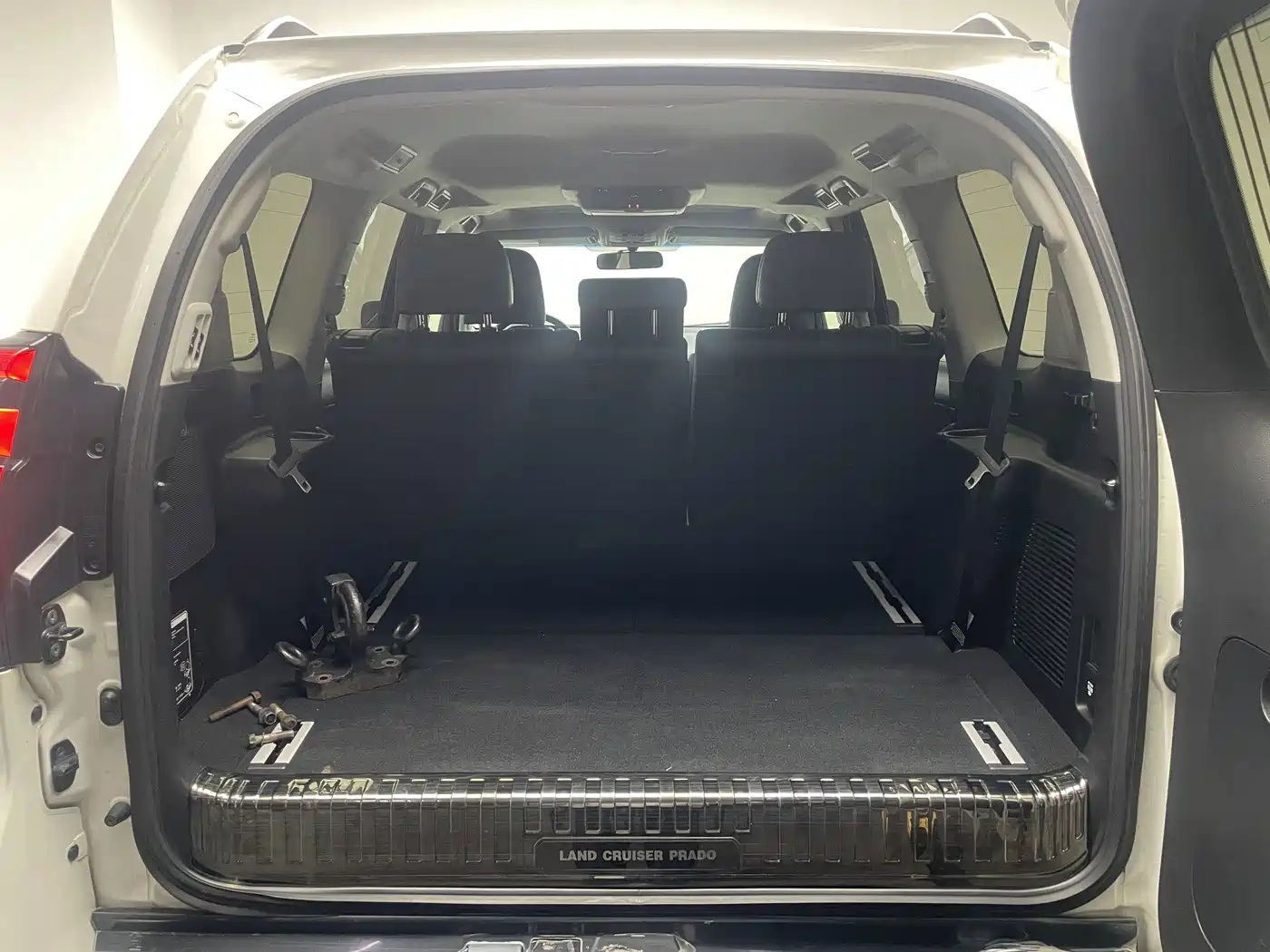 Toyota Prado 2019 3.5L Automatic TX-L Zunxiang Edition фото 10