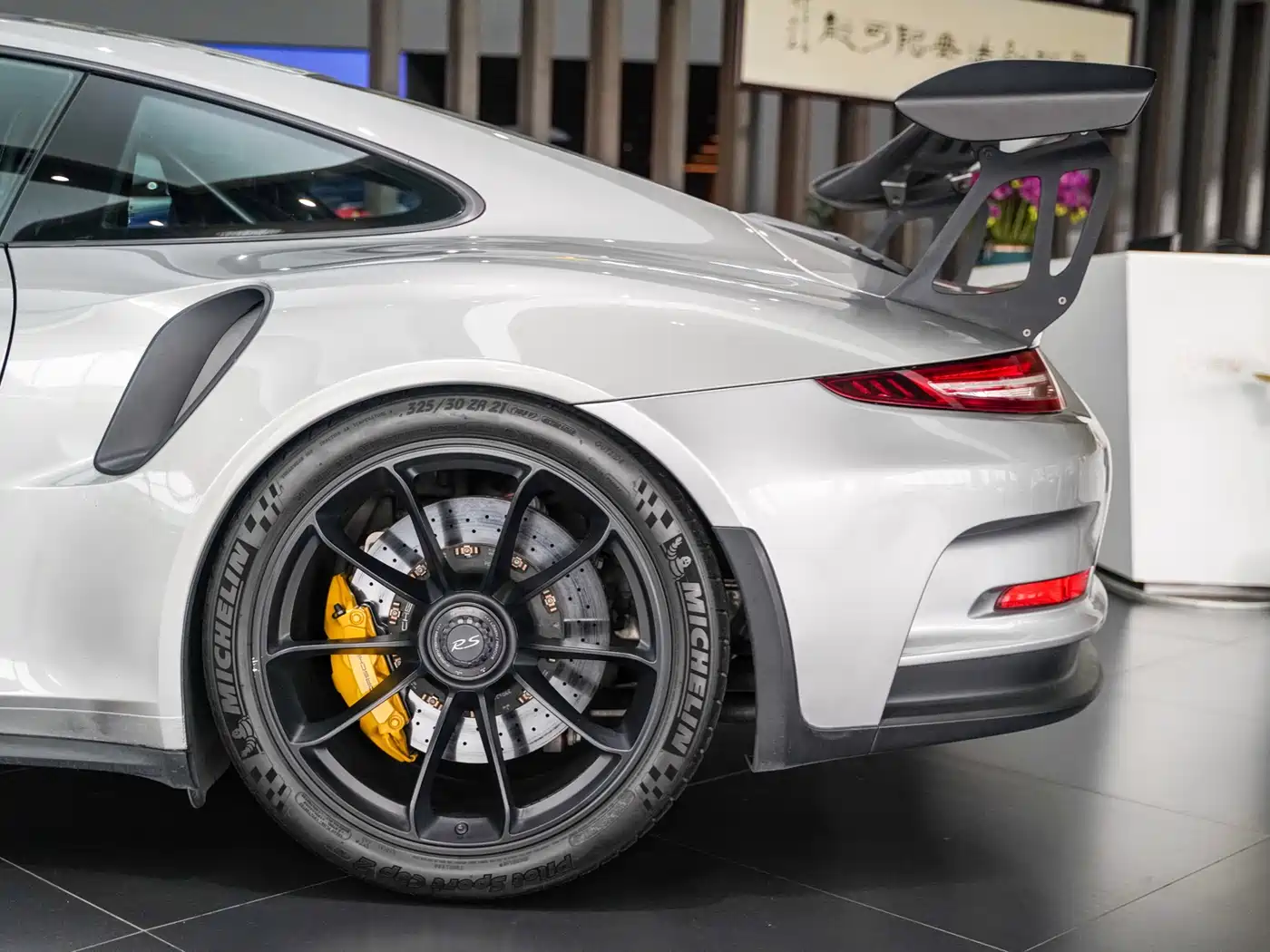 Porsche 911 2015 GT3 RS фото 20