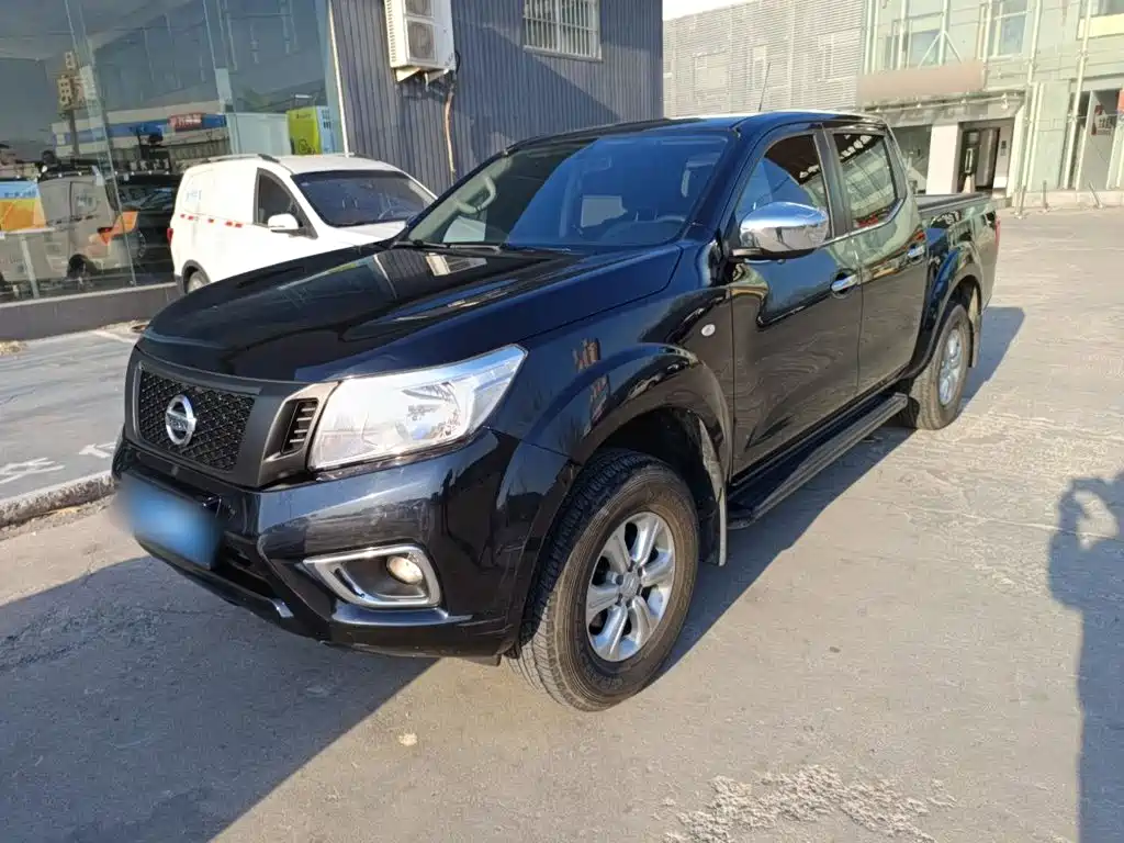 Nissan Navara 2019 2017 Model 2.5L Automatic 2WD Luxury QR25