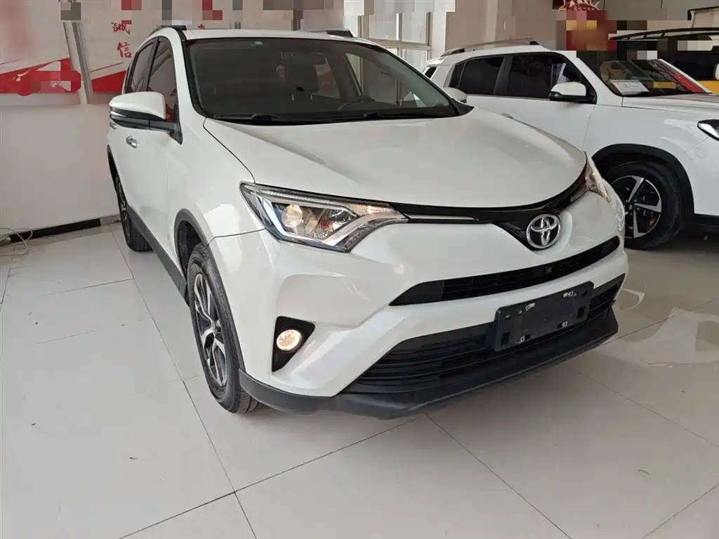 Toyota RAV4 Rongfang 2016 2.0L CVT 2WD Comfort (China V) фото 4