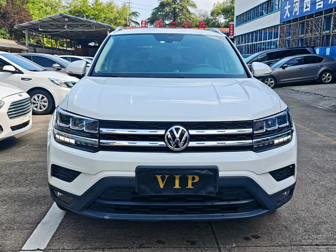 Volkswagen Tharu, миниатюра 2