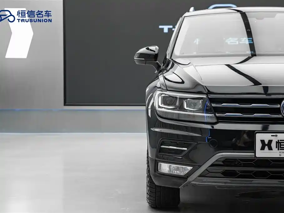 Volkswagen Tiguan L 2019 330TSI Automatic 2WD Panorama Comfort Edition China VI фото 8
