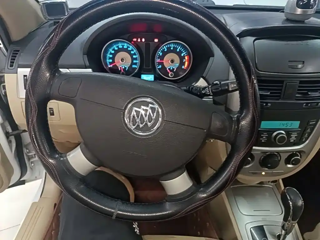 Фото 11 - Buick Excelle