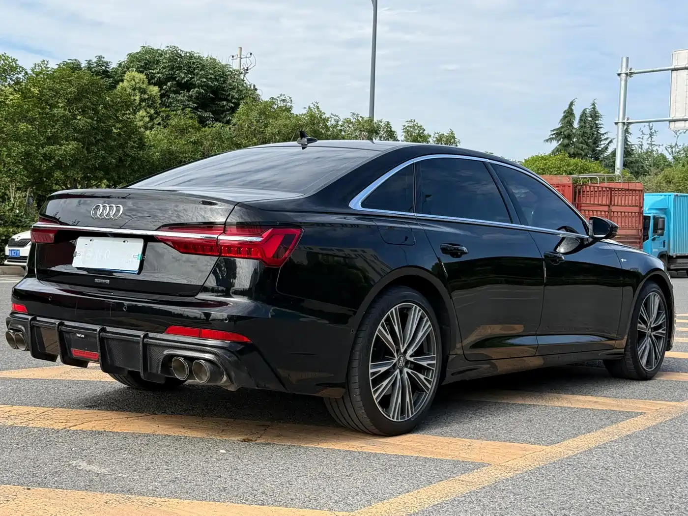 Audi A6L 2021 45 TFSI quattro Exclusive Sport фото 14