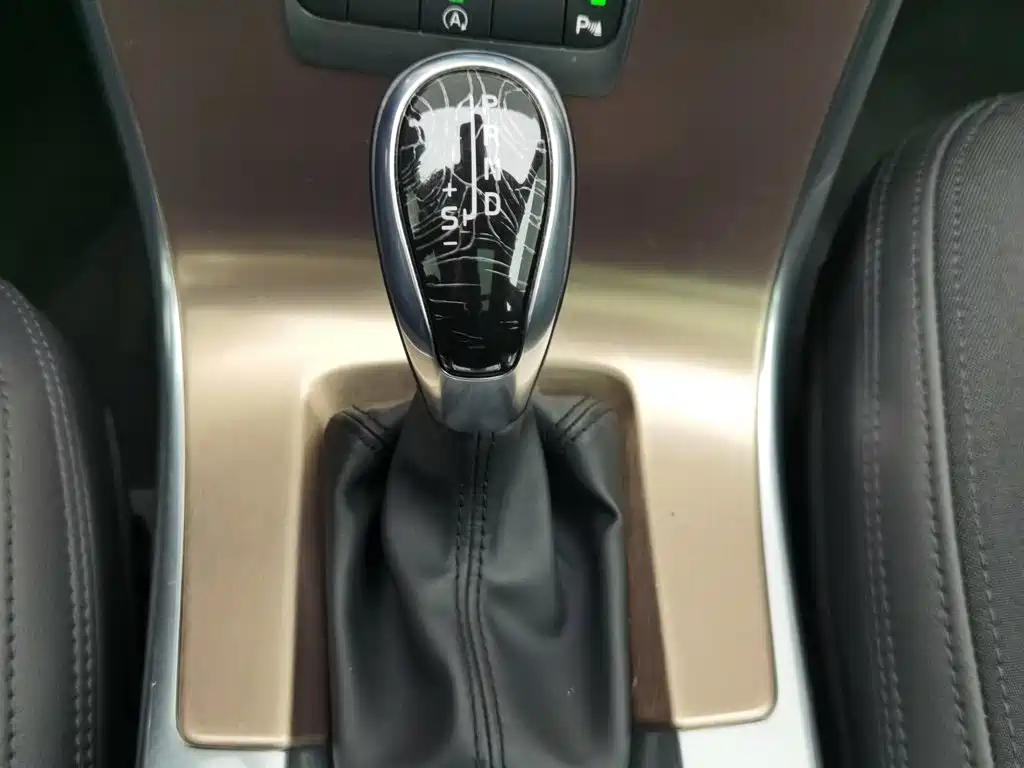 Photo 13 - Volvo XC60