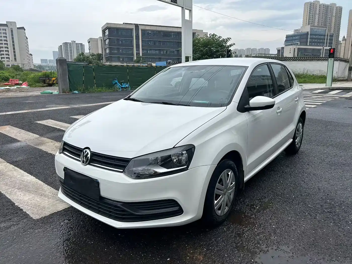 Volkswagen Polo 2018 1.5L Auto Safe Drive