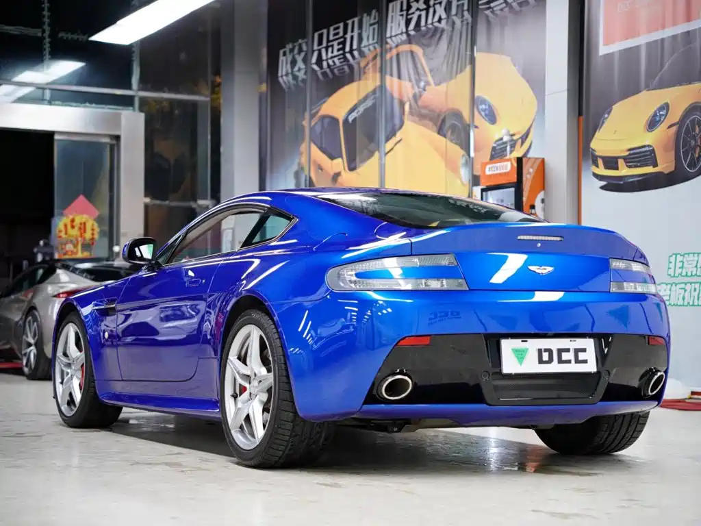 Aston Martin V8 Vantage 2017 2012 4.7L S Coupe
