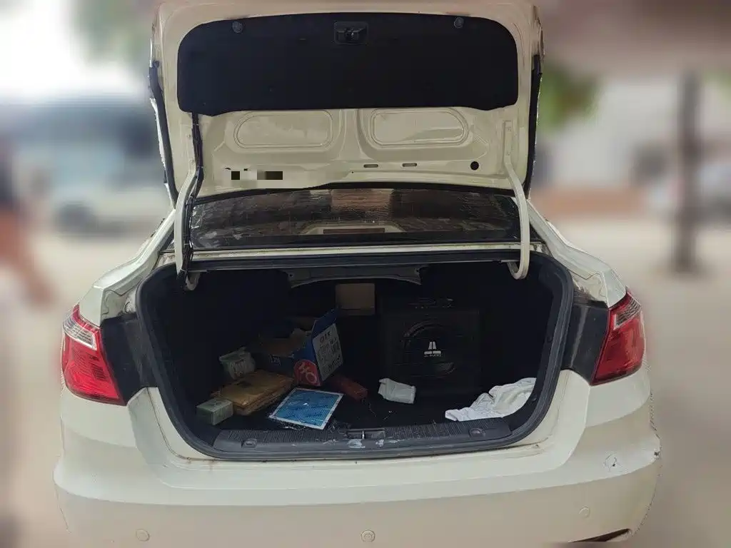 Changan Eado 2015 2015 1.6L Automatic Luxury