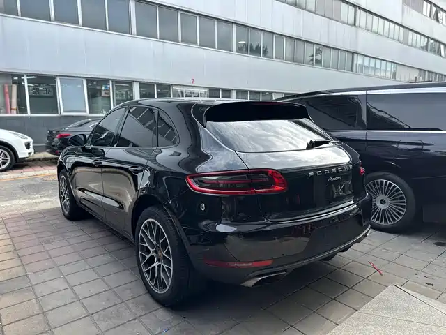 Porsche Macan 2014 Macan 2.0T — фото 5