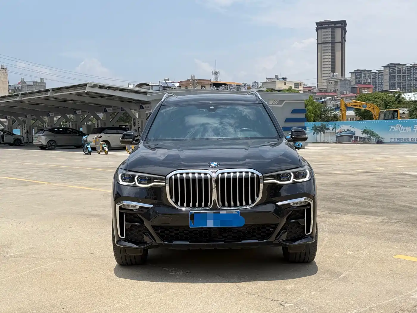 BMW X7 2021 Facelift xDrive40i Premium M Sport Package фото 2
