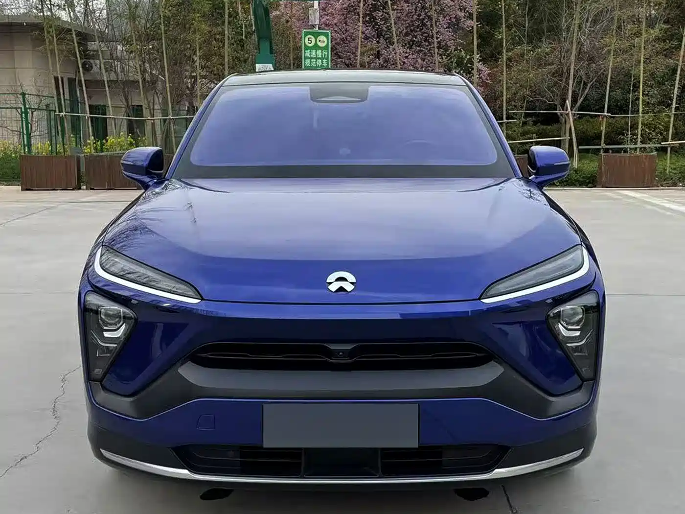 NIO NIO EC6