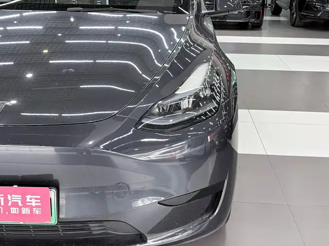Tesla Model Y 2024 Rear-Wheel Drive Version — фото 4