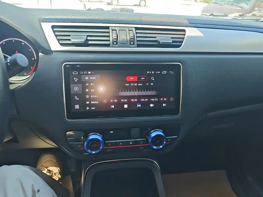 Qoros 5 2018 2018 Facelift 1.6T Automatic Premium