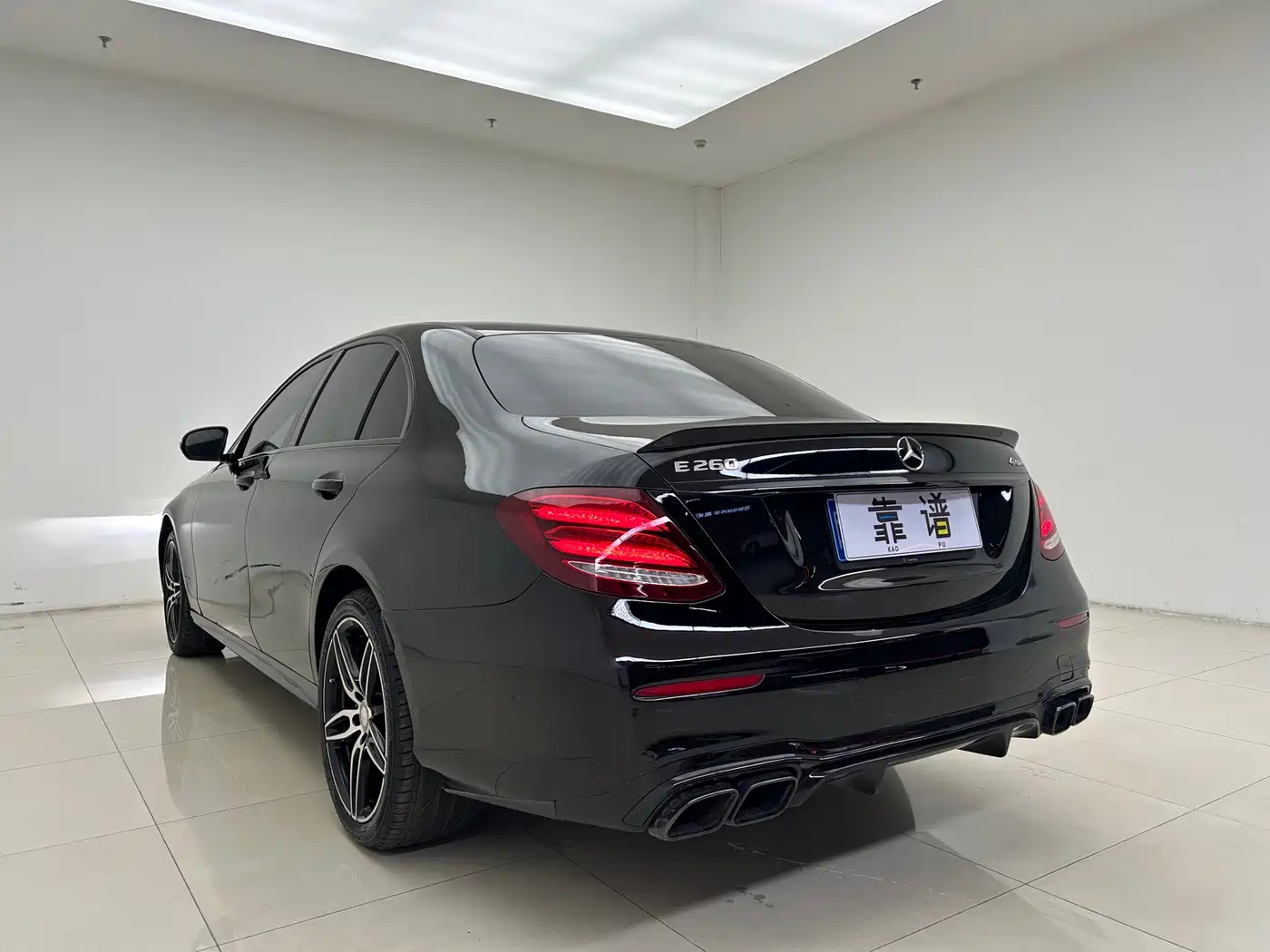 Mercedes-Benz E-Class 2017 E 200 Sport 4MATIC фото 5