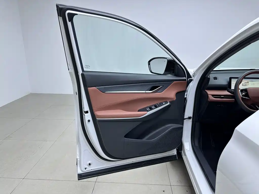 Changan CS75 PLUS 2026 2026 Model 1.5T New Blue Whale Smart Navigation Edition