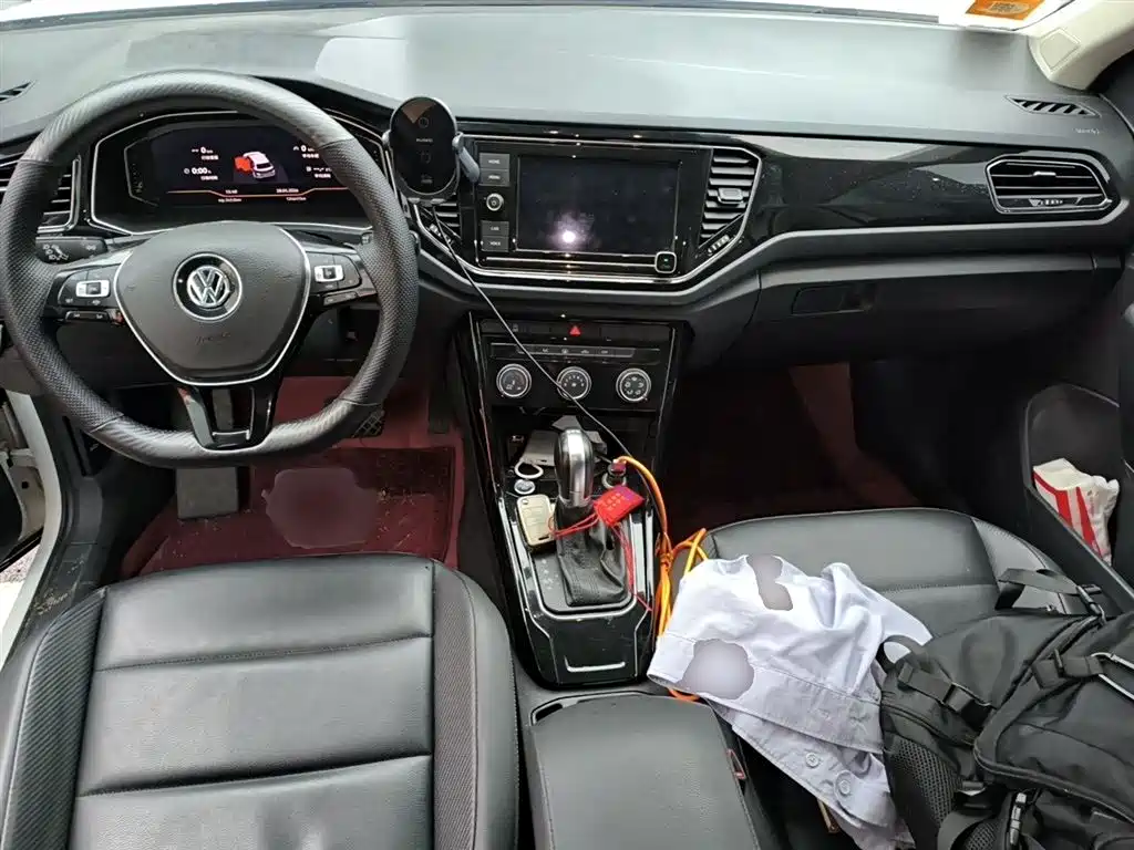 Volkswagen T-ROC 2020 280TSI DSG 2WD Comfort фото 13