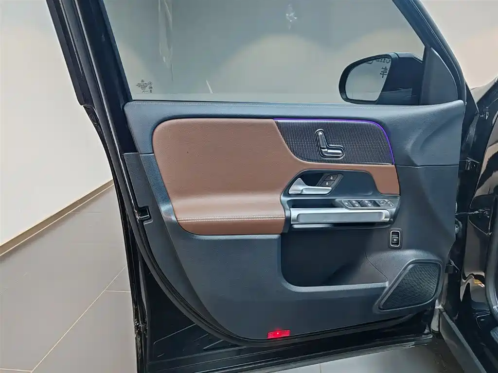 Mercedes-Benz GLB 2023 GLB 220 Dynamic фото 11