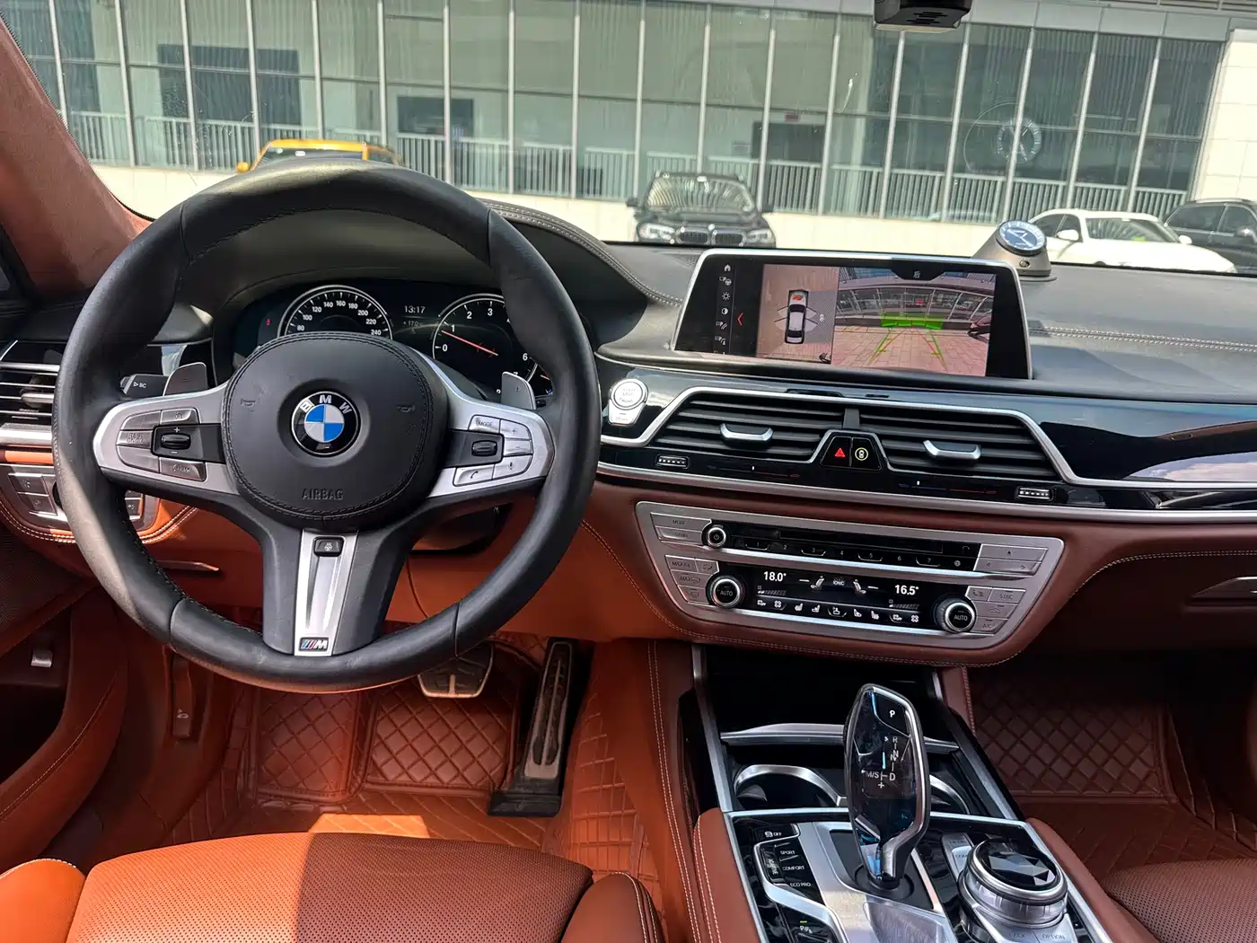 BMW 7 Series 2018 740Li xDrive Premium Type M Sport Package фото 24