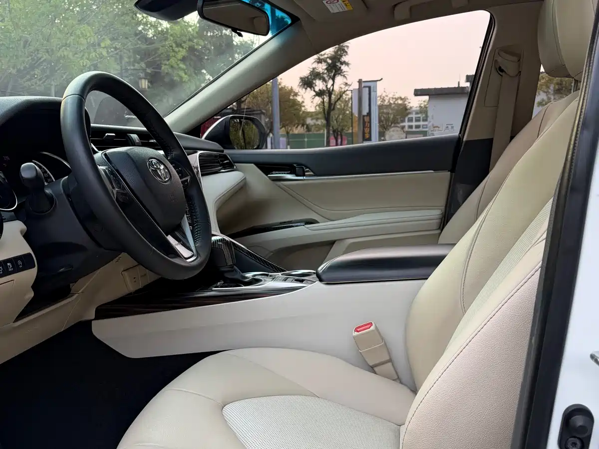 Toyota Camry 2019 2.5G Luxury (China V) фото 6
