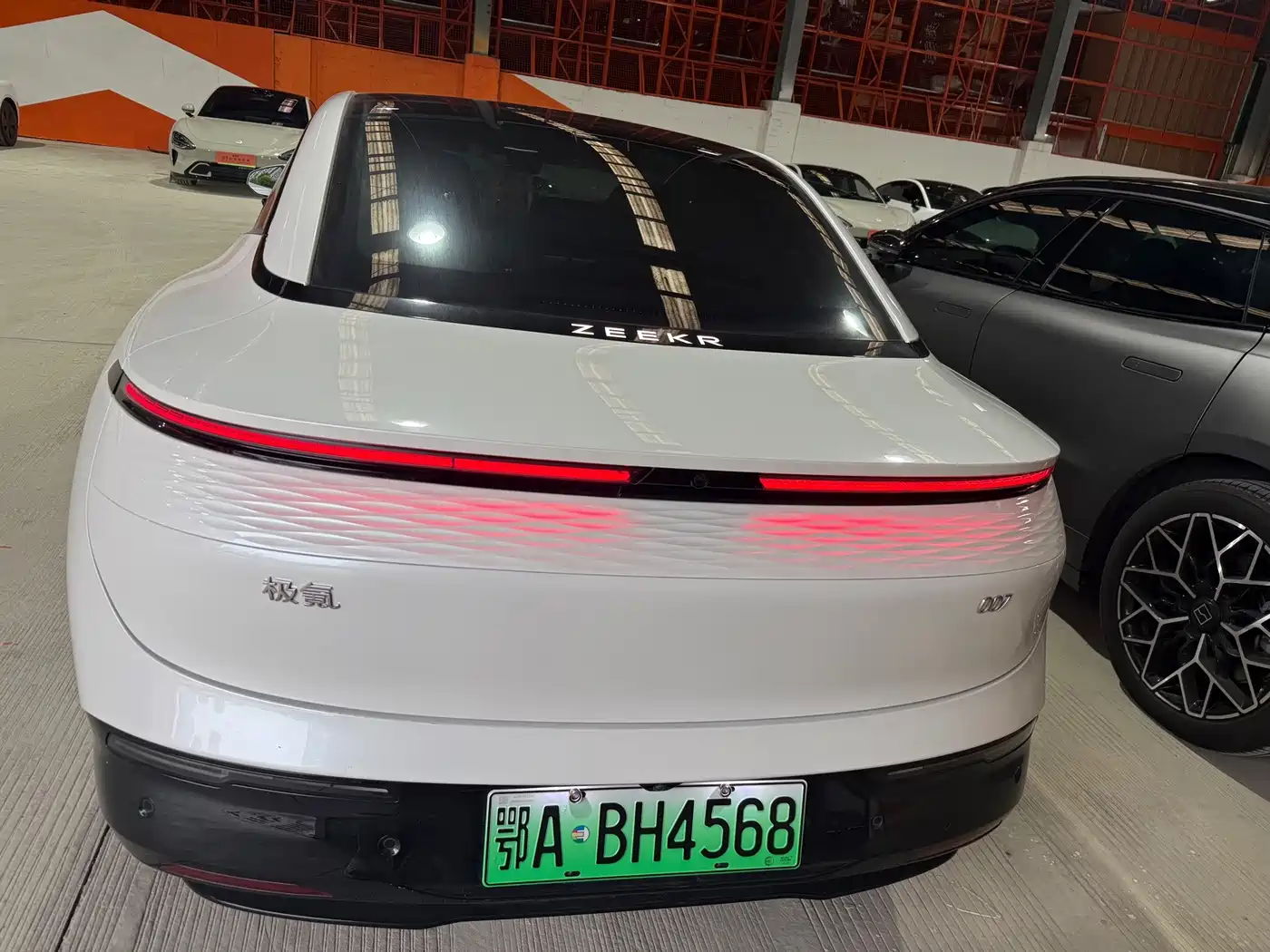ZEEKR 007 2024 2024 RWD Version 100kWh