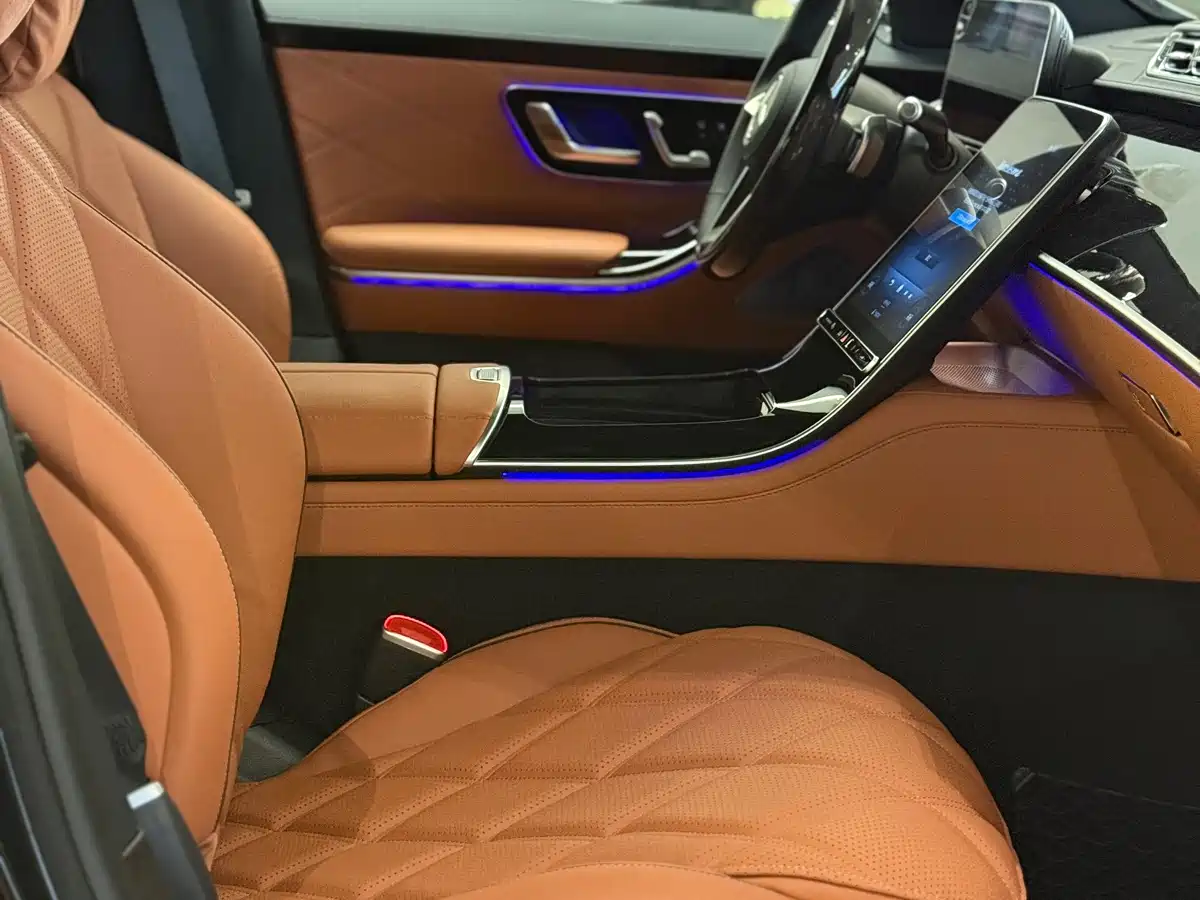 Mercedes-Benz Maybach S-Class 2025 Model S 480 4MATIC фото 10