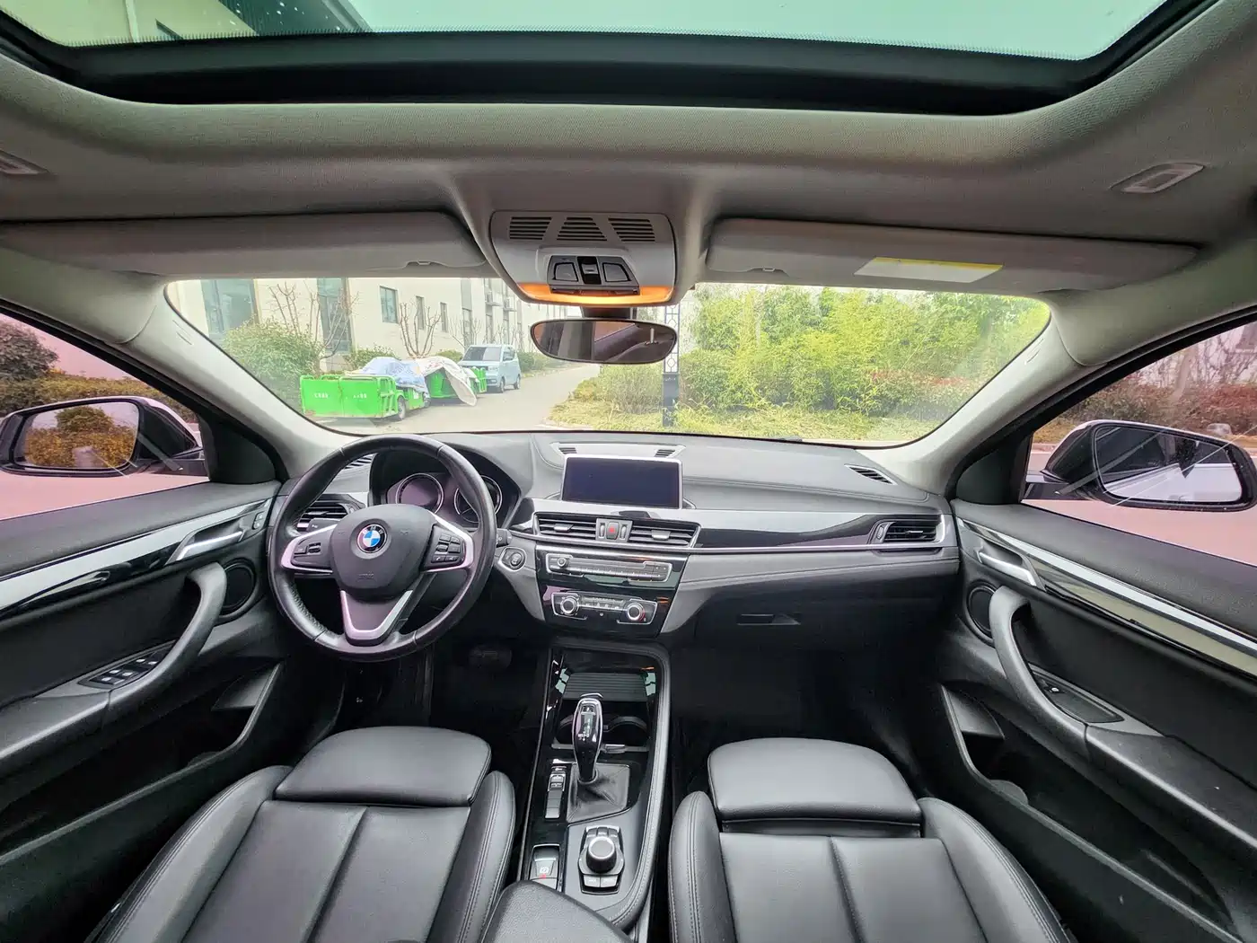 BMW X2 (Import) 2019 sDrive20i M Off-Road Package China VI фото 6