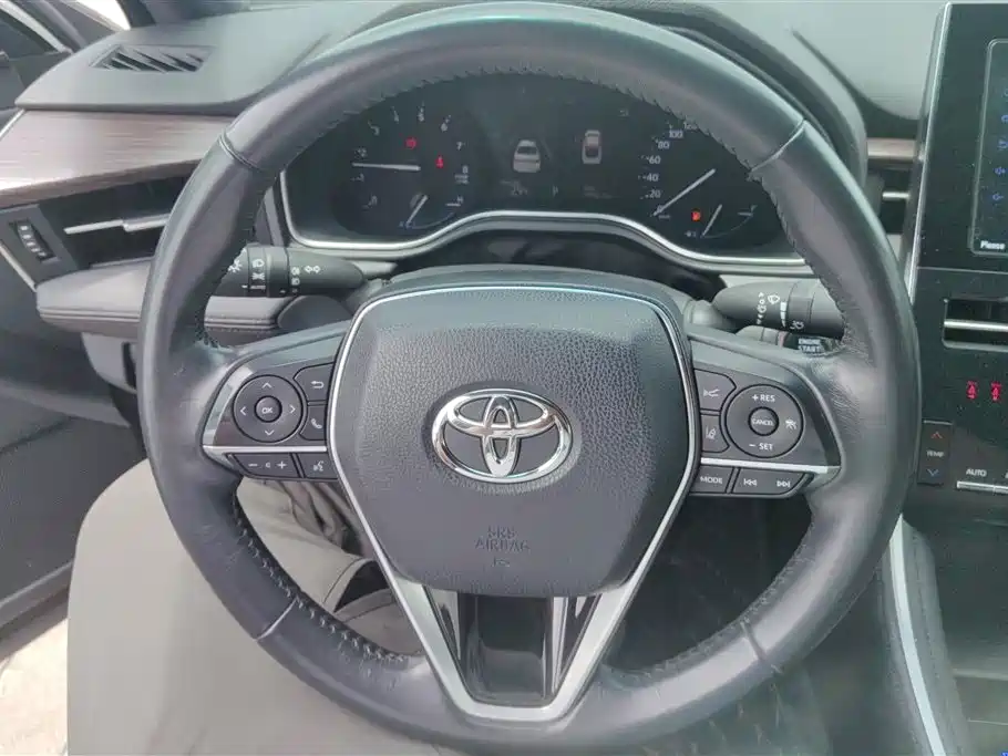 Toyota Avalon 2023 2.0L Premium Selection фото 15