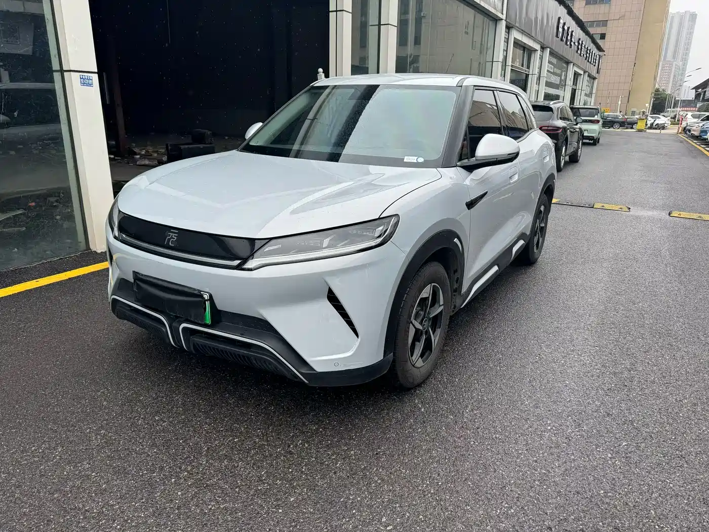 BYD Yuan UP 2024 401KM Leading Edition фото 2