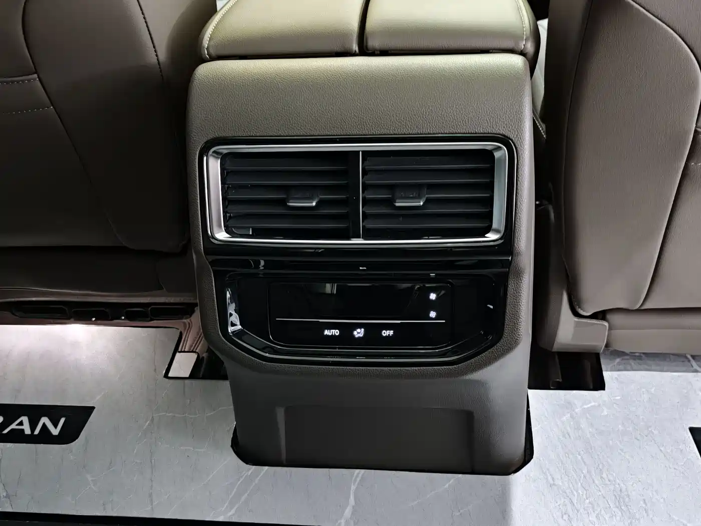 Volkswagen Viloran 2025 2024 380TSI Prestige Edition