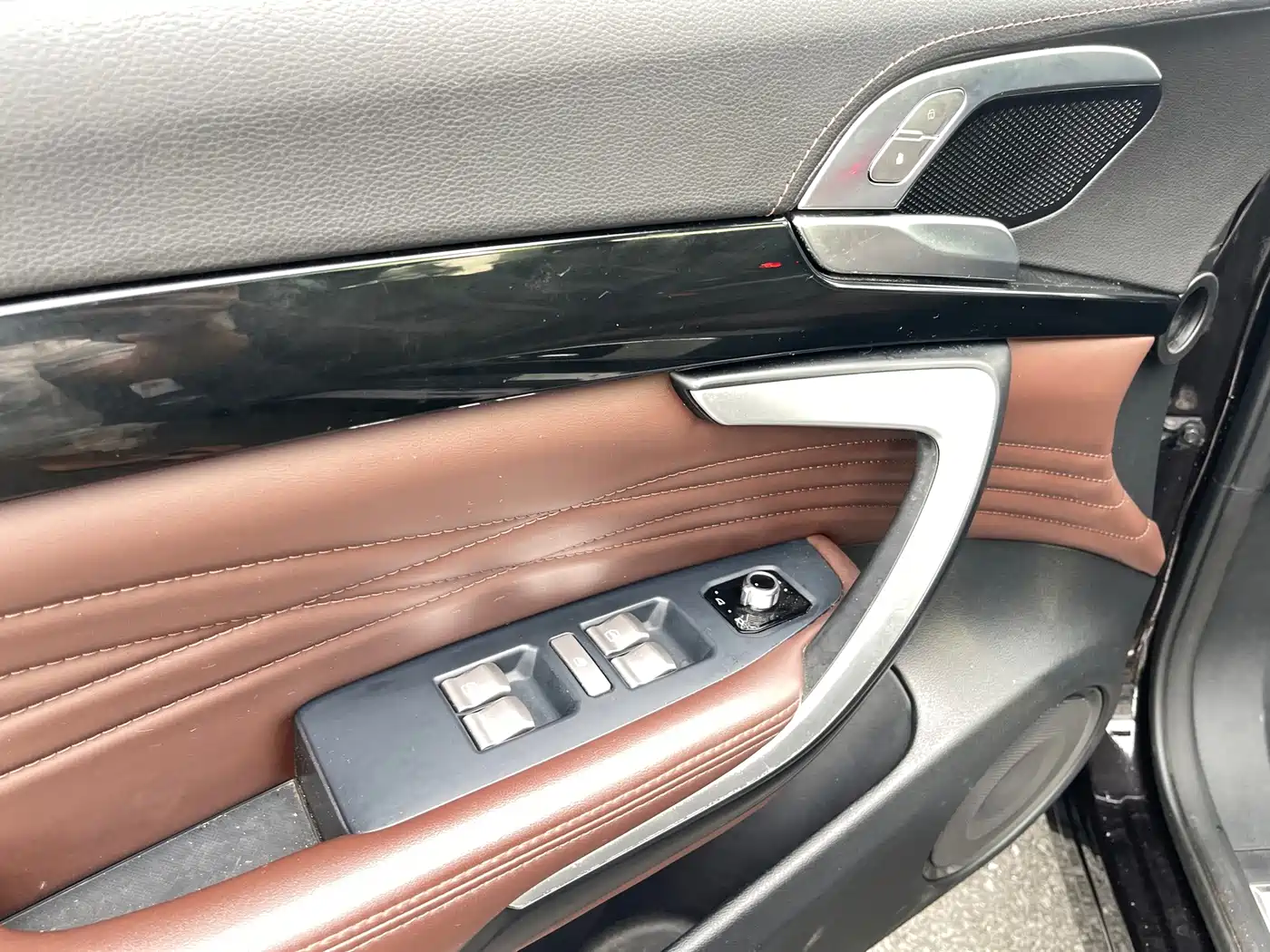 WEY P8 2018 2018 2.0T Exclusive