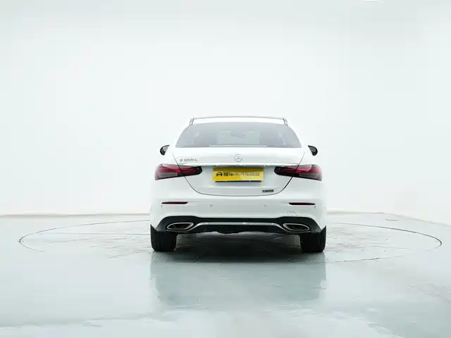 Photo 6 - Mercedes-Benz E-Class