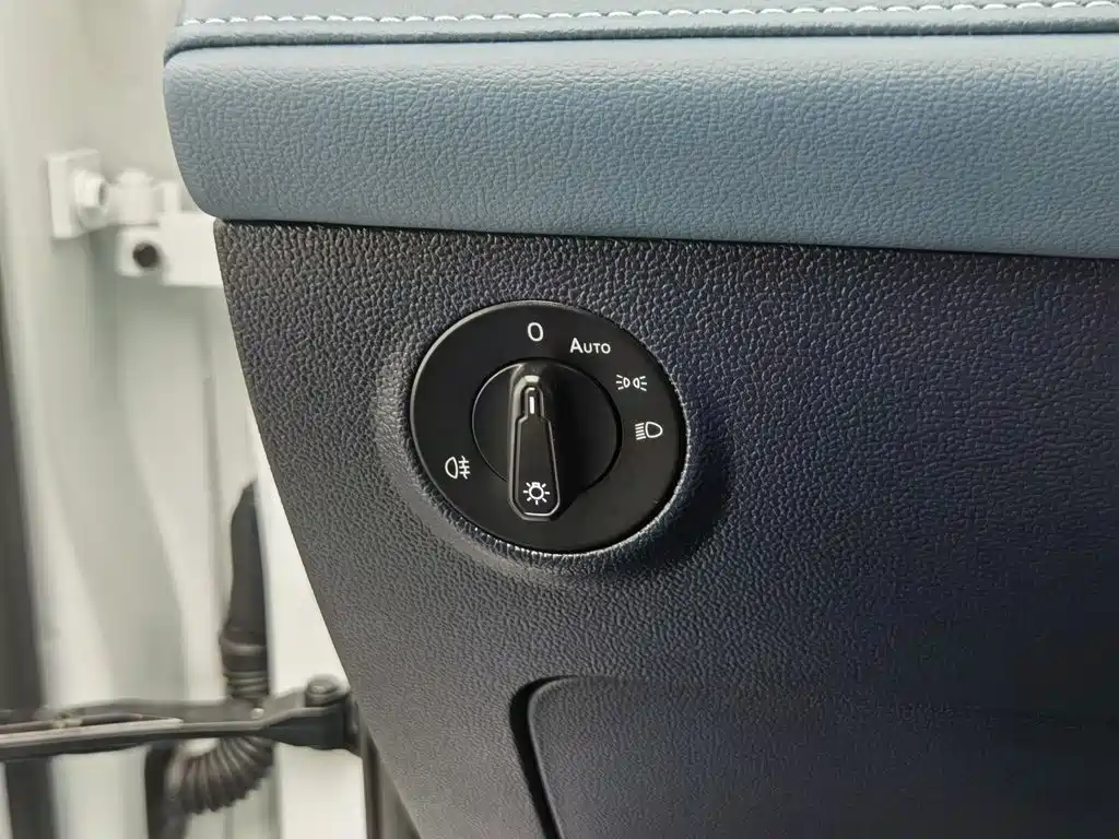 Volkswagen Tharu, миниатюра 21