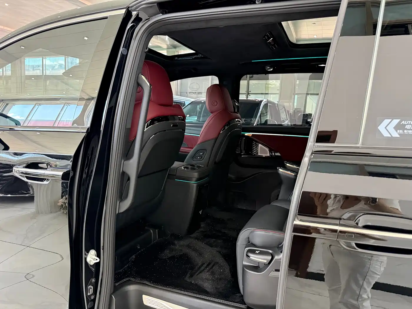 GAC Trumpchi Trumpchi M8 2025 Model Master Series Super Hybrid Edition фото 9