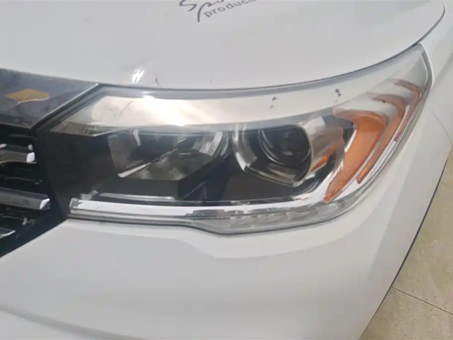GAC Trumpchi Trumpchi GS4 2016 235T Manual Luxury Edition фото 5