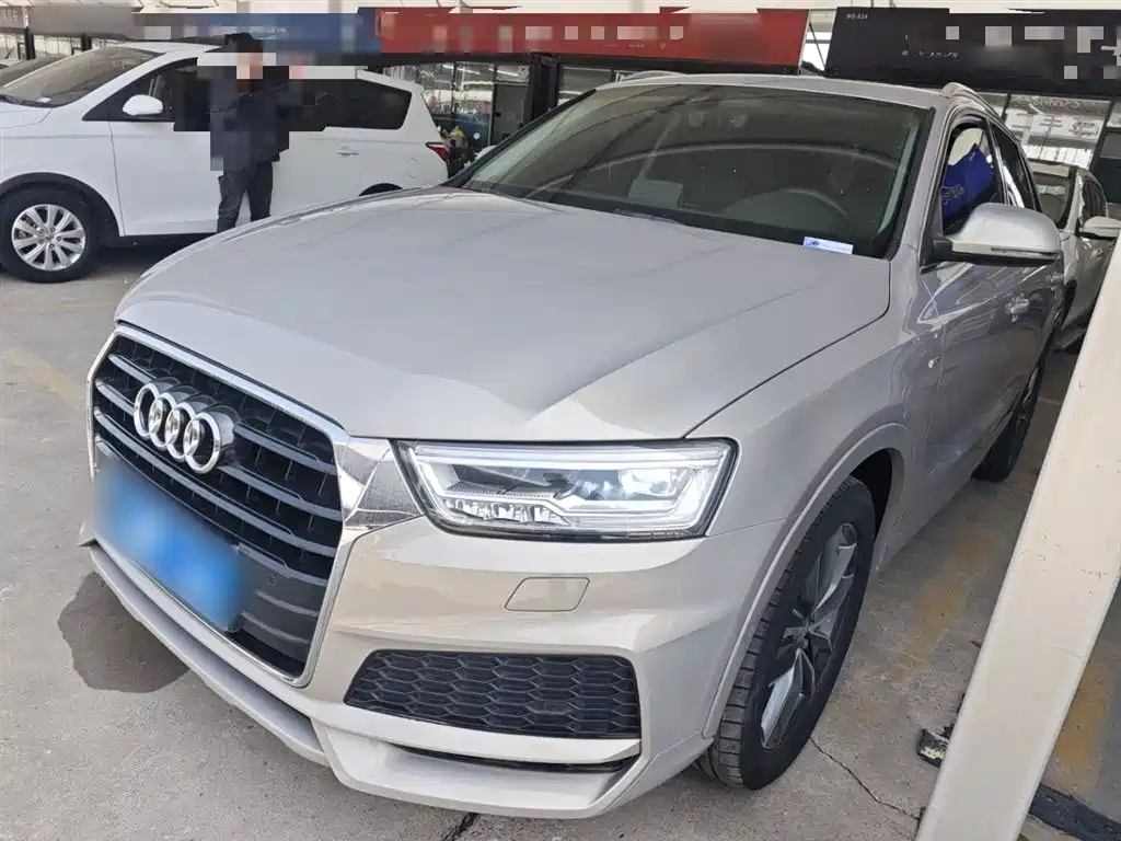 Audi Q3 2018 30th Anniversary Edition 35 TFSI Sport фото 2