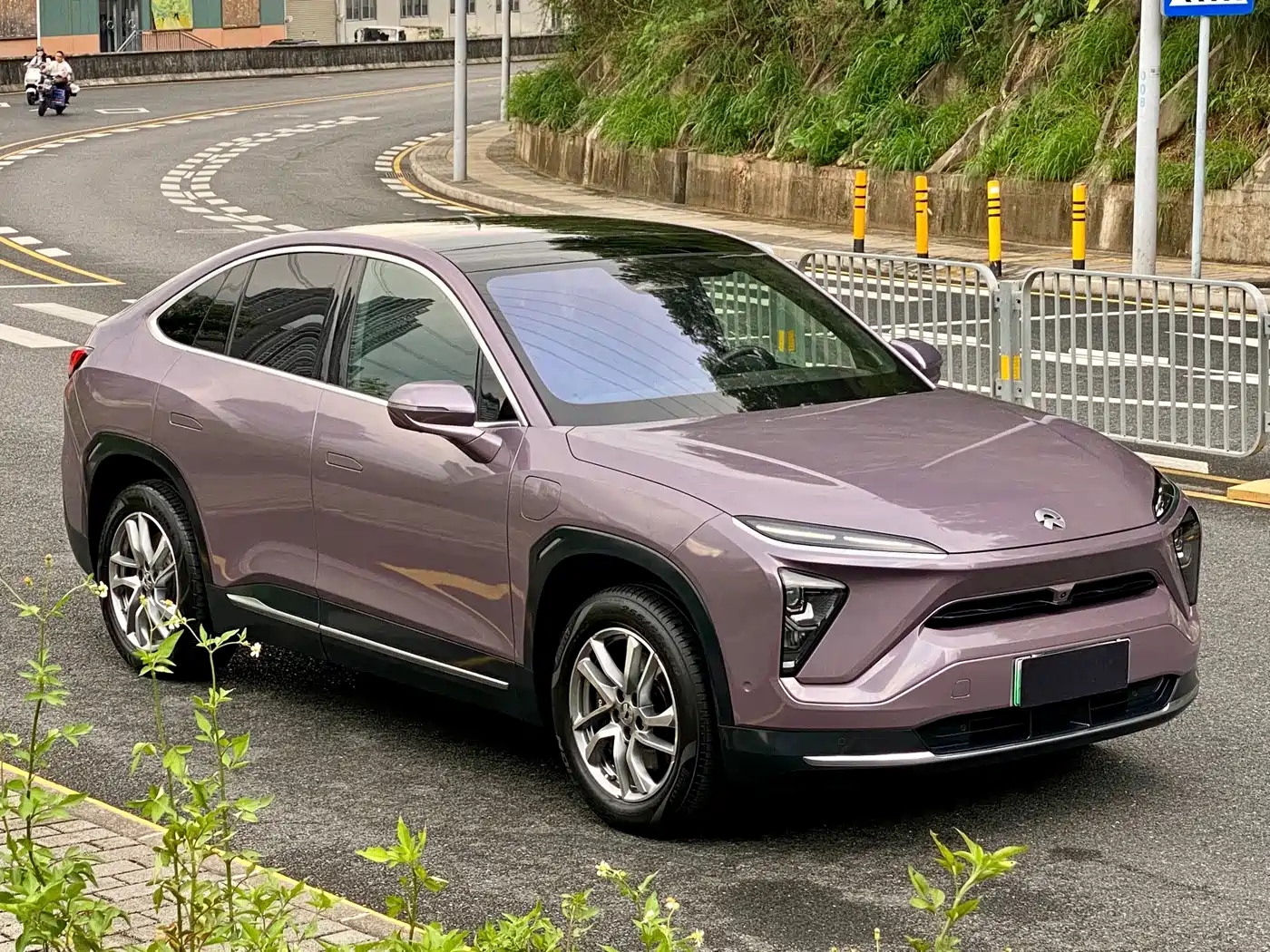 Фото 3 - NIO EC6