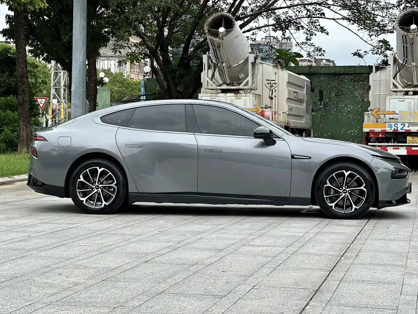 Фото 4 - XPeng P7