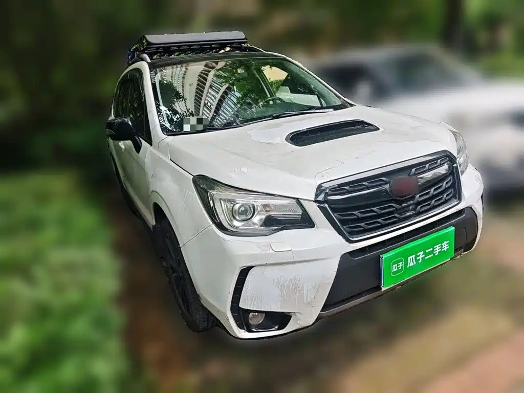 Subaru Forester 2016 2.5i Prestige Navigation Edition фото 3