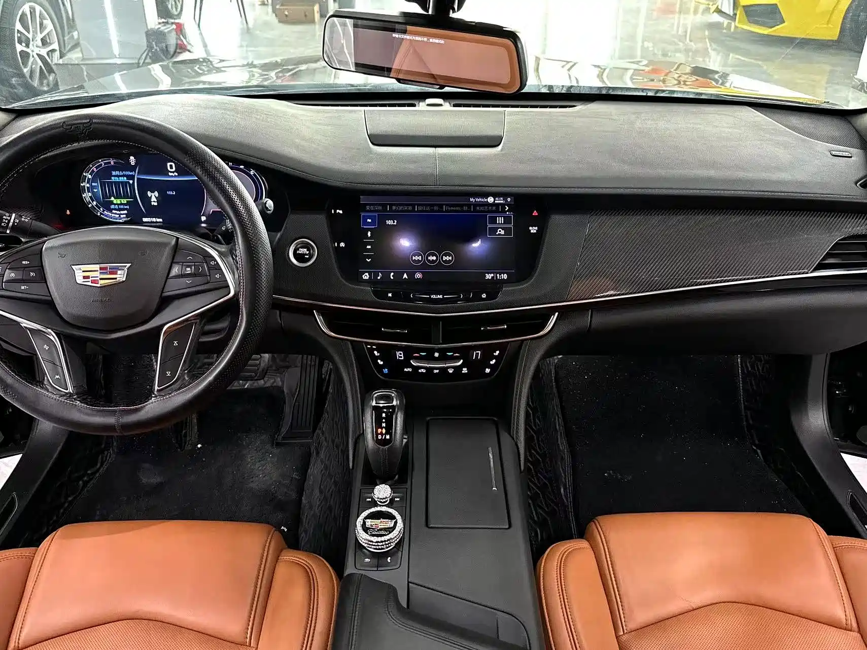 Фото 9 - Cadillac CT6