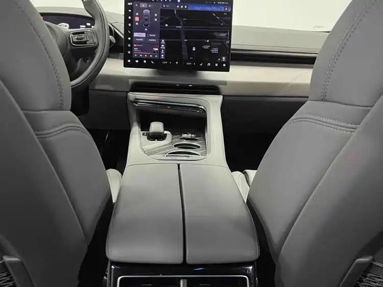 ZEEKR EXTREME KRYPTON 001