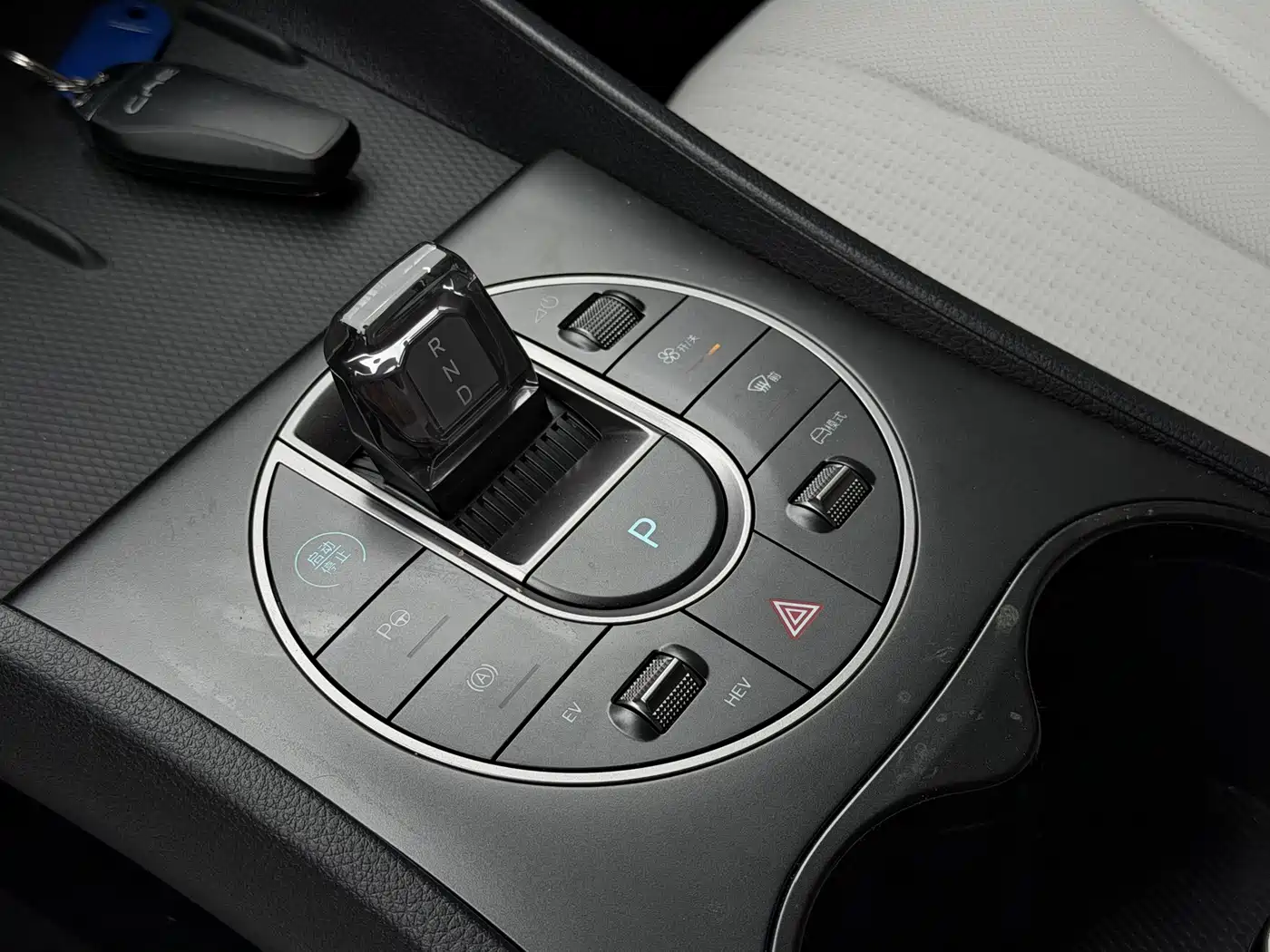 BYD Hai Bao 05 DM-i 2025 DM-i Smart Driving Edition 120KM Flagship фото 17