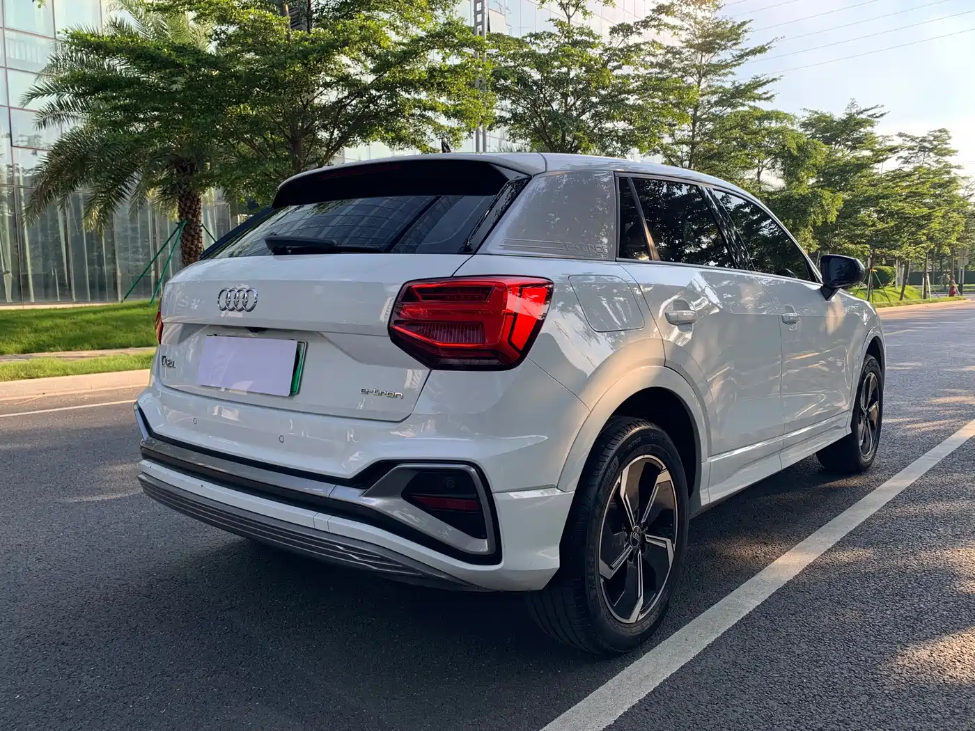 Audi Q2L e-tron 2022 Q2L e-tron Pure Electric Intelligent фото 4