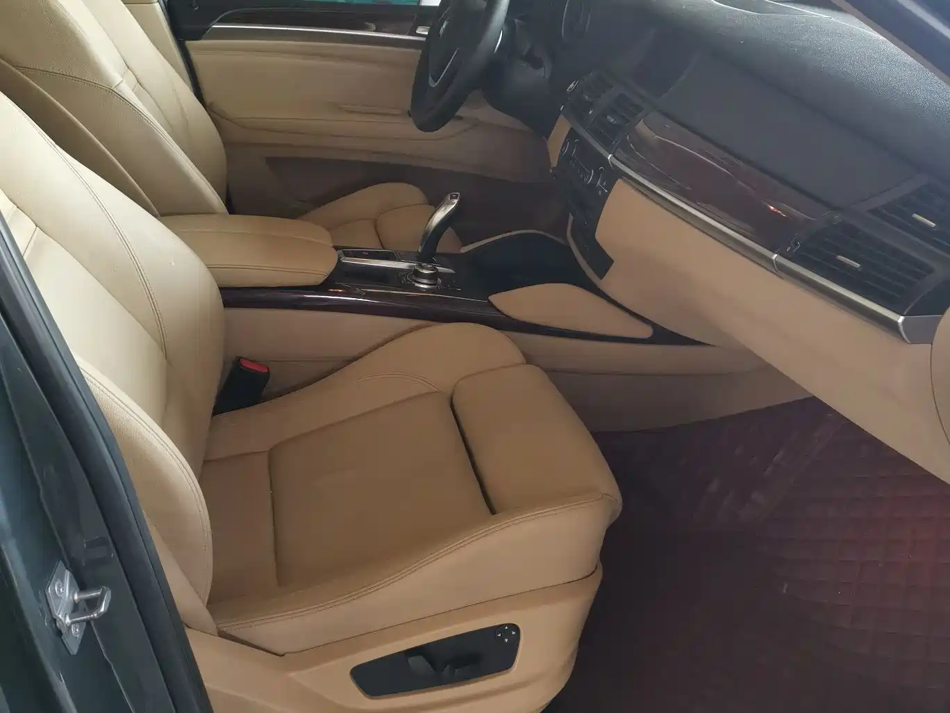 BMW X6 2011 xDrive35i фото 6