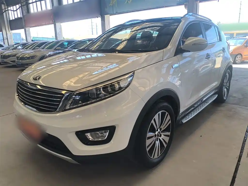 Kia Sportage 2015 2.0L Automatic 2WD DLX фото 2