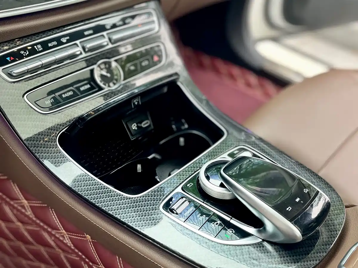 Mercedes-Benz E-Class 2017 E 300 L Sport Luxury фото 25