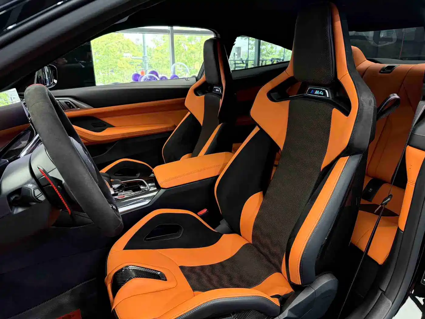 BMW M4 2024 BMW M4 Coupe M xDrive Competition фото 8