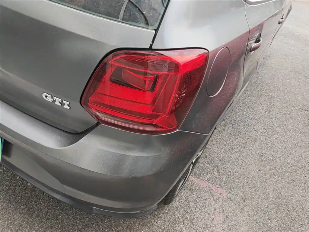 Volkswagen Polo 2015 Model 1.4TSI GTI фото 8
