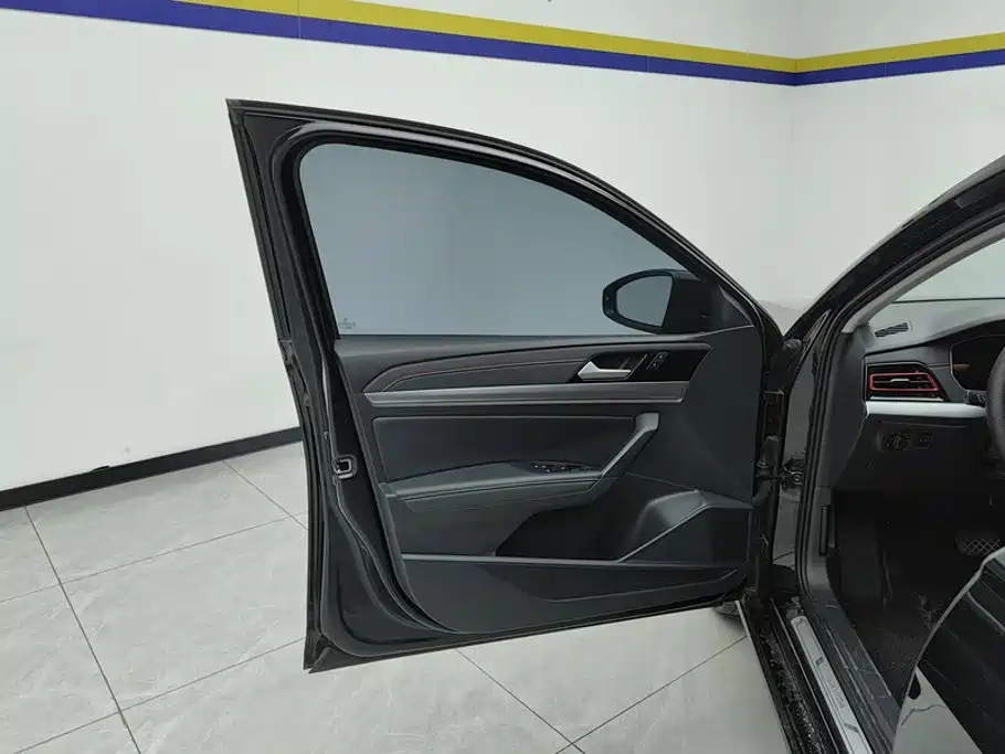 Volkswagen Lavida, миниатюра 7